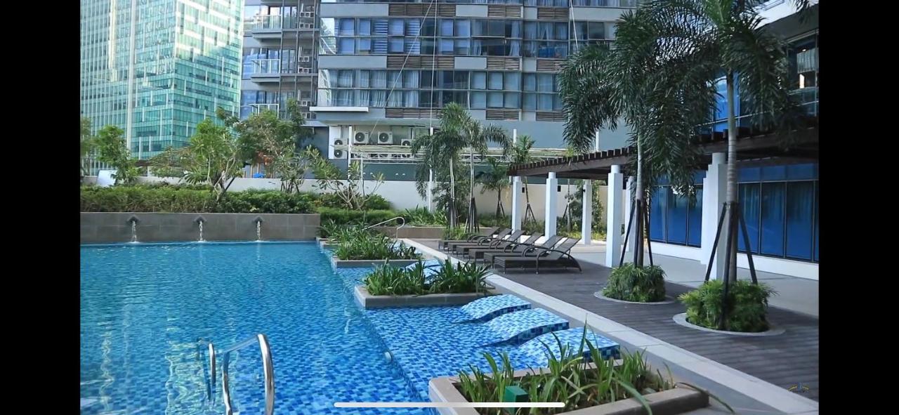 1 Bedroom Condo Uptown Parksuites Bgc, High Floor, Morning Sun 马尼拉 外观 照片