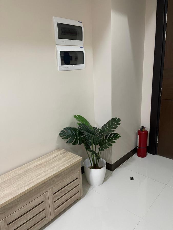 1 Bedroom Condo Uptown Parksuites Bgc, High Floor, Morning Sun 马尼拉 外观 照片