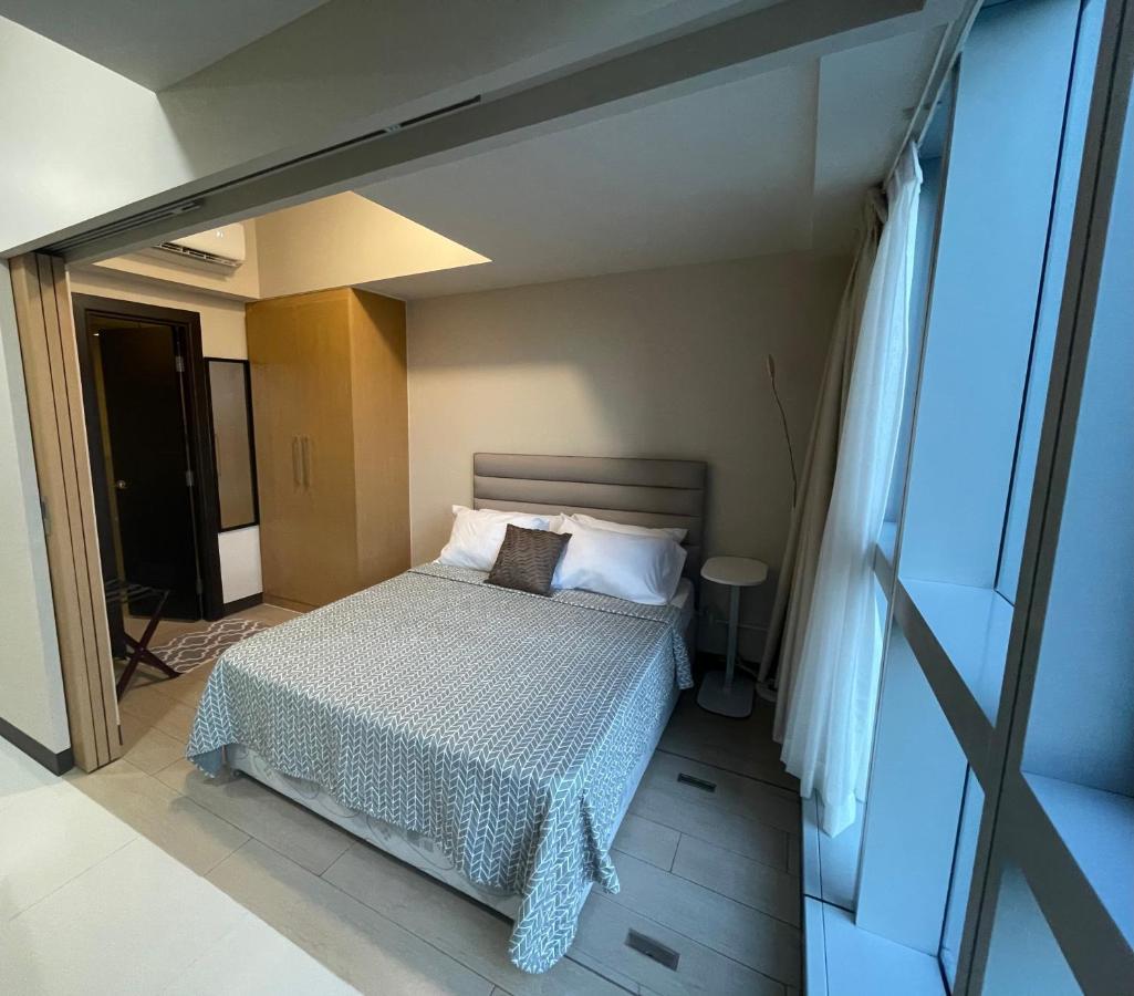 1 Bedroom Condo Uptown Parksuites Bgc, High Floor, Morning Sun 马尼拉 外观 照片