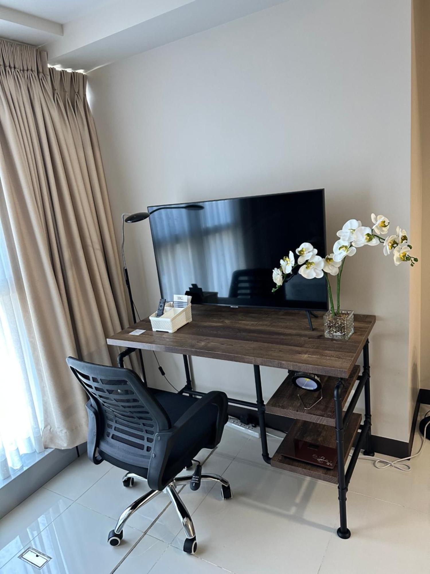 1 Bedroom Condo Uptown Parksuites Bgc, High Floor, Morning Sun 马尼拉 外观 照片